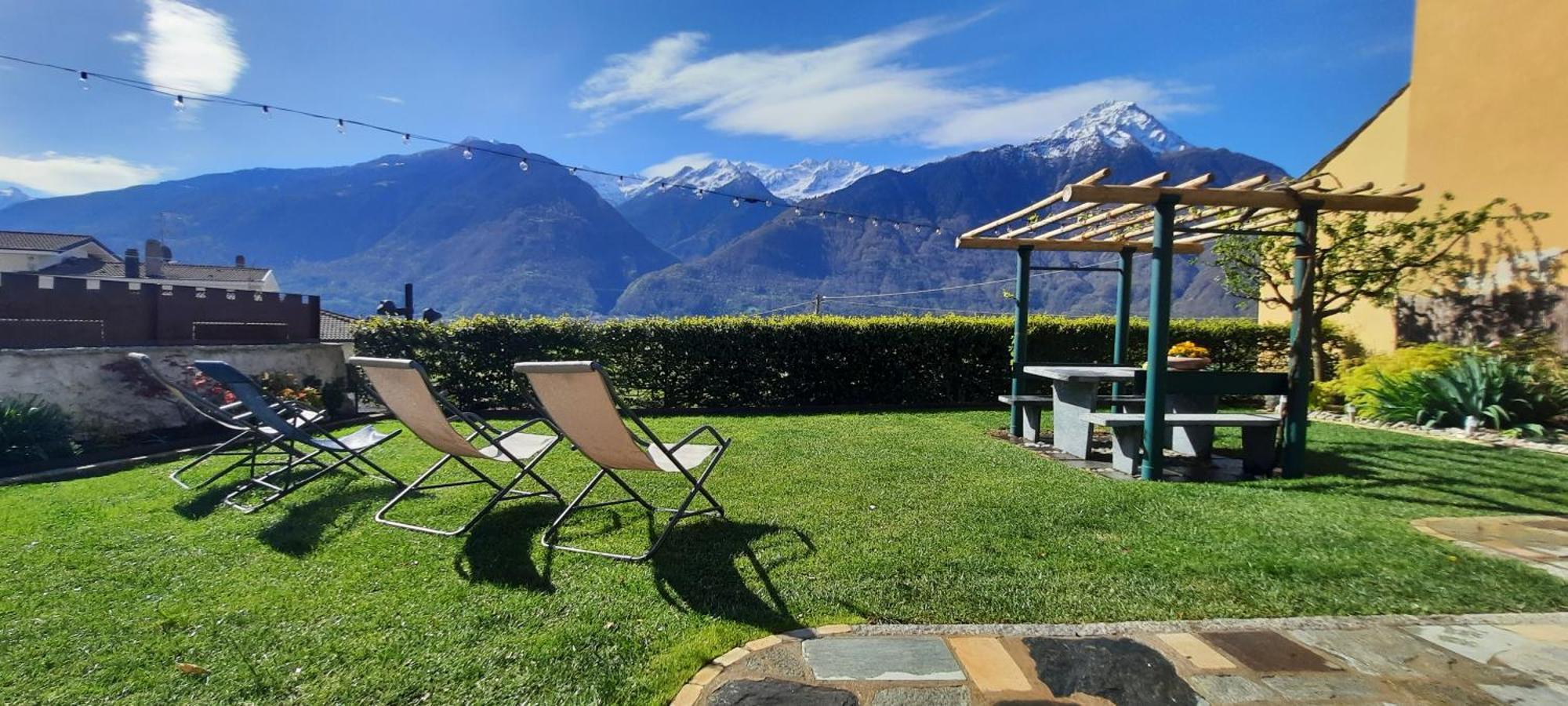 Appartamento Belvedere Dubino Kültér fotó
